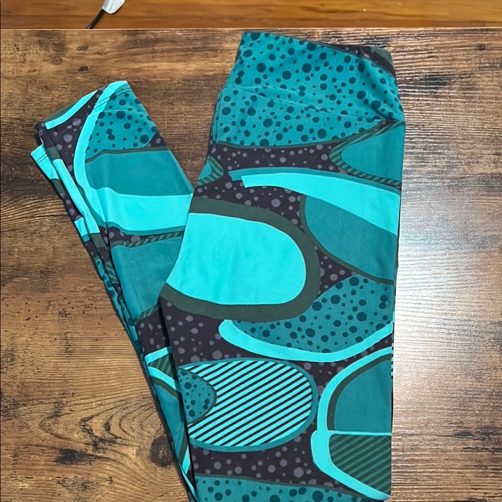 LuLaRoe Blue Leggings with Abstract Pattern
